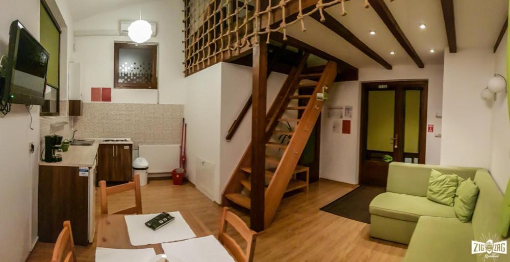 Horizont Panzio Bed & Breakfast Odorheiu Secuiesc Ngoại thất bức ảnh