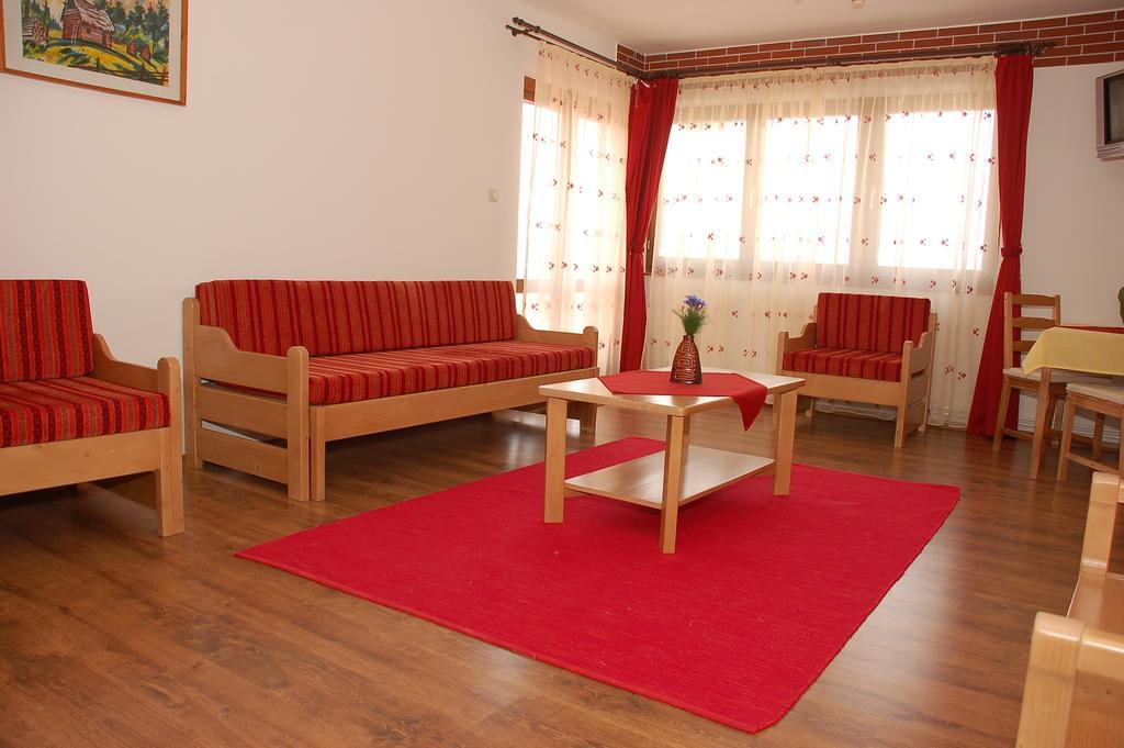 Horizont Panzio Bed & Breakfast Odorheiu Secuiesc Phòng bức ảnh